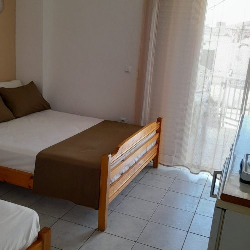 Triple rooms Nea Roda